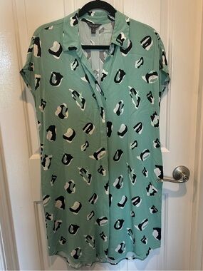 The Limited Mint Green Animal Printed Button-Front Tunic Dress Size M